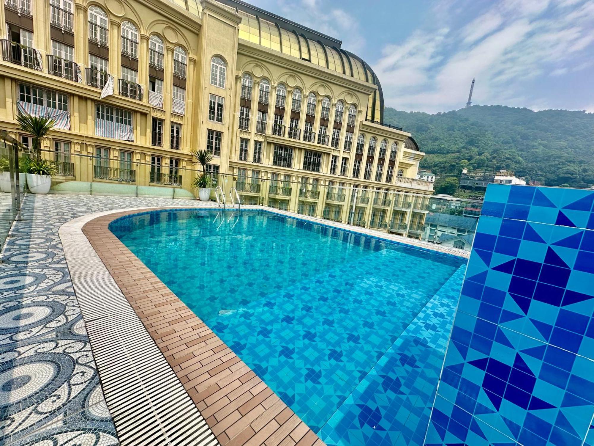 Ngoc Huyen Hotel Tam Dao Exterior photo
